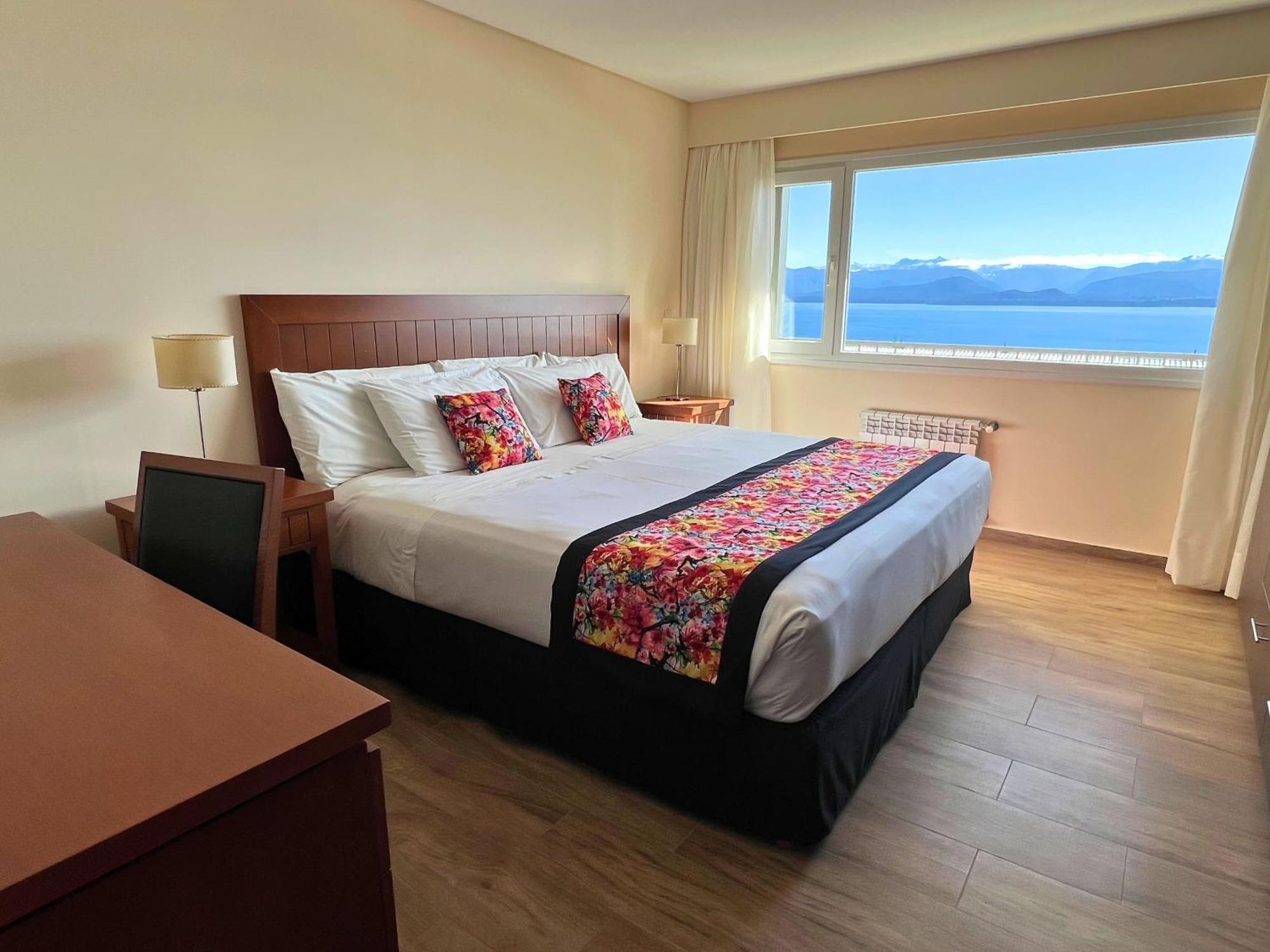 Huinid Pioneros Hotel Сан-Карлос-де-Барилоче Номер фото